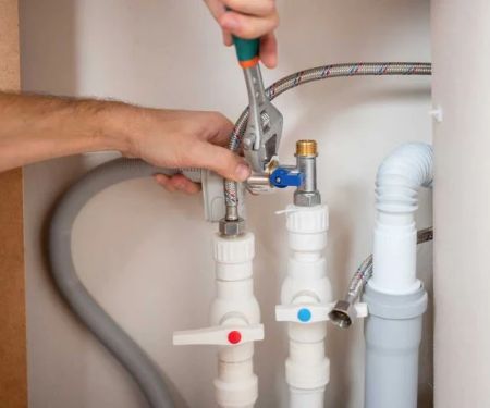 How to Keep Your Plumbing System Running Smoothly Year-Round