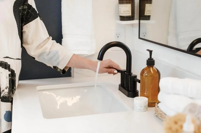 How to Install a Bathroom Sink: A Beginner's Guide