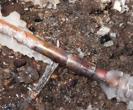 How to Fix a Frozen Pipe Without Causing Further Damage
