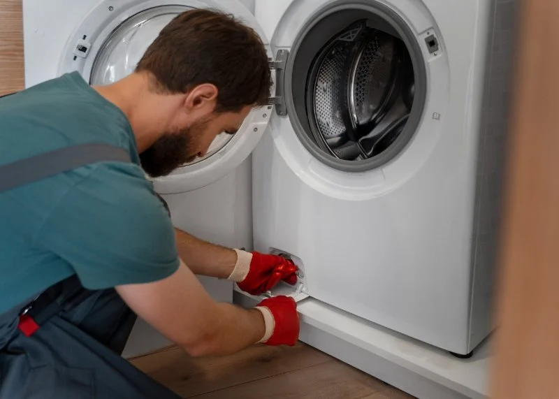 How to Fix a Leaking Washing Machine Hose Quickly and Safely