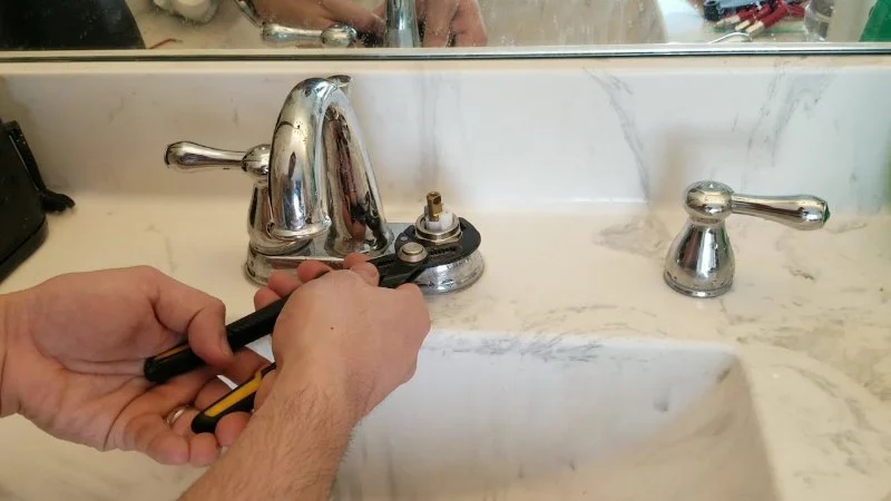 How to Fix a Leaking Bathroom Faucet Spout