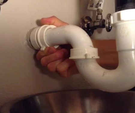 How to Fix a Leaking Pipe Fitting Under Sink: Step-by-Step Guide