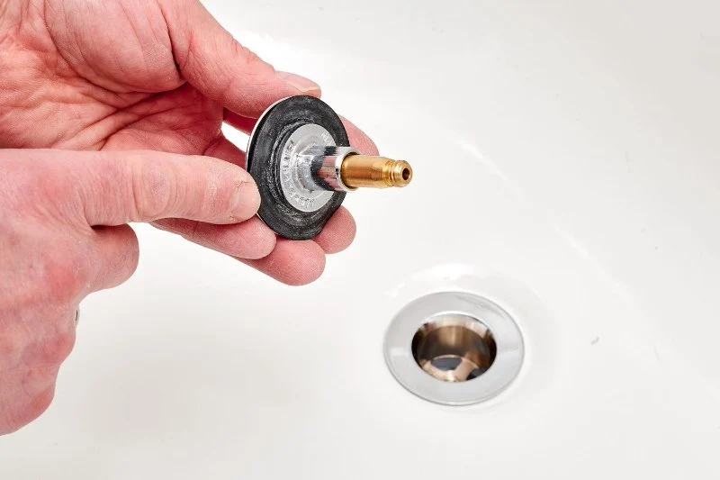 How to Replace a Broken Bathtub Drain Stopper - A Complete Guide