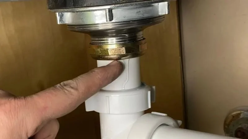 How to Fix a Leaking Pipe Under the Sink: A Step-by-Step Guide