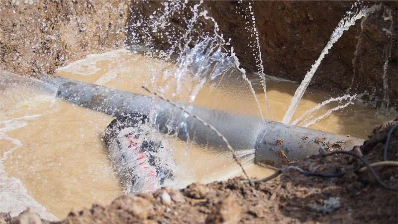 Expert Tips on Repairing a Broken Water Main Line