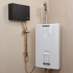 Tankless vs Traditional Water Heater: Choosing the Best Option for Your Home