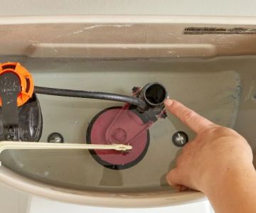 Step-by-Step Guide to Fixing a Leaking Toilet Tank Bolt