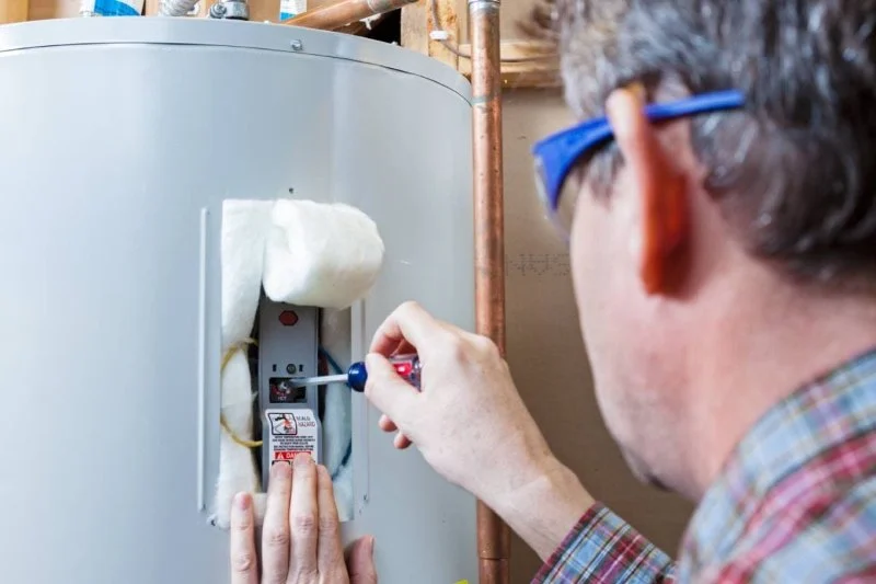 Water Heater Thermostat Replacement Cost Guide: What Homeowners Should Expect