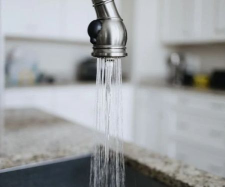 Hard Water Signs in Home and Effective Solutions to Fix It