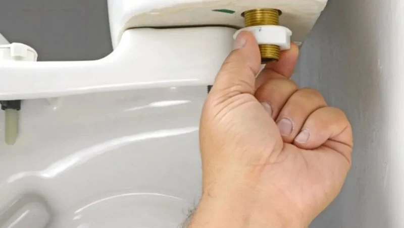 How to Replace a Broken Toilet Fill Valve Step-by-Step Guide