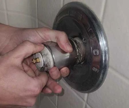 How to Replace a Shower Cartridge Step by Step: A Complete Home Repair Guide