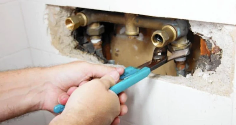 How to Fix a Leaking Drain Pipe in Wall – Step-by-Step Repair Guide