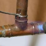 How to Fix a Leaking Pipe Joint Without Soldering